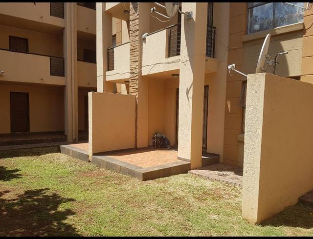 1 BEDROOM APARTMENT FOR SALE IN HATFIELD